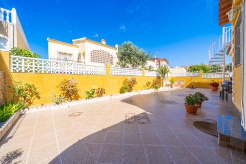 Villa a La Marina, Alicante, La Marina - € 279.000 | Ref: W6180 - foto 11